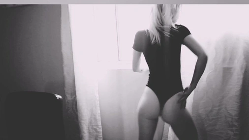 Chloe Wildd Black And White Erotic Dance