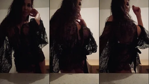 LovaLova Blottade bröst i slow motion